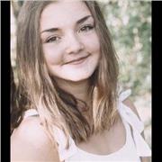 Étudiante motivée qui espère pouvoir partager ses connaissances !